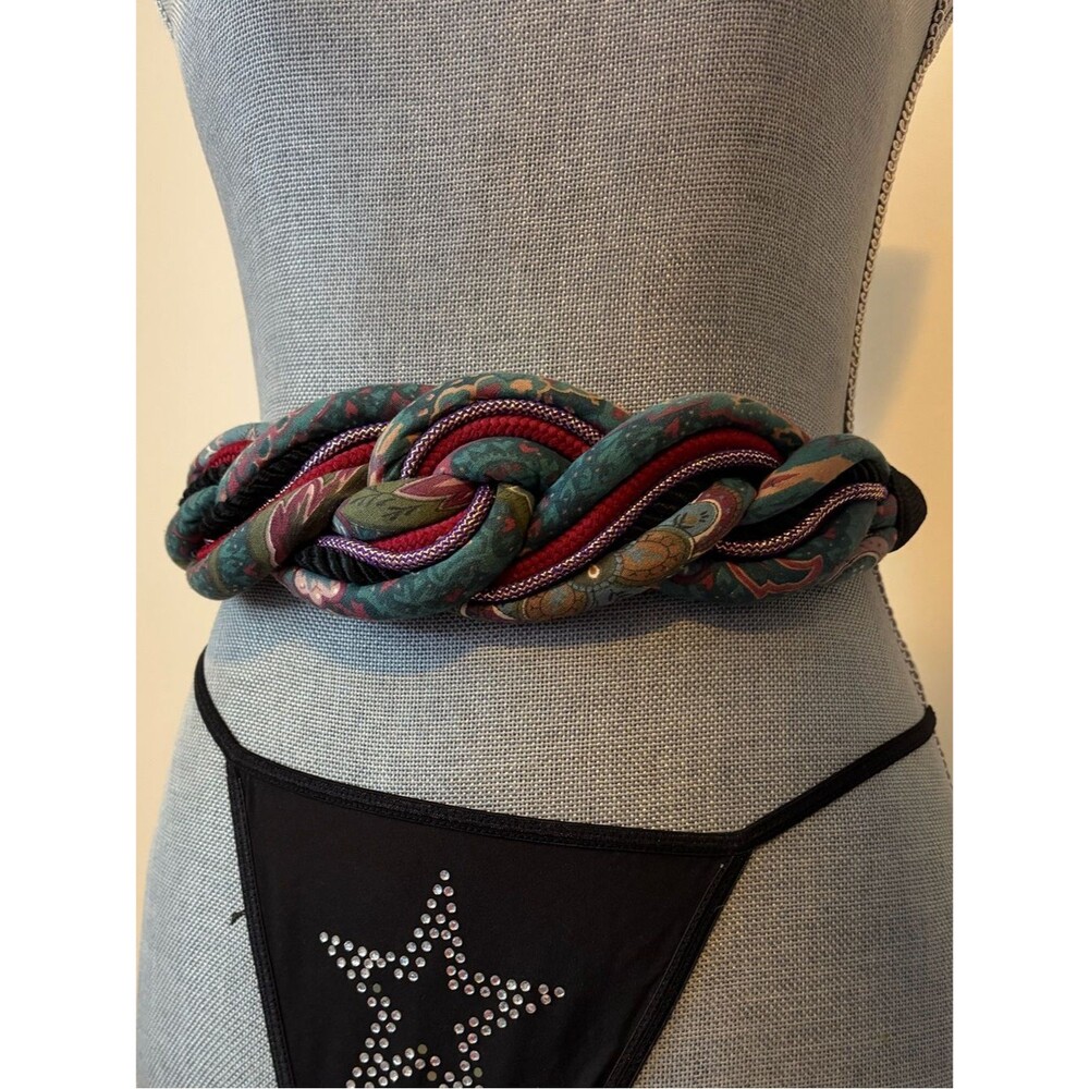 Vintage 80s Woven Chunky Celtic Braid Cotton Stretch Belt with Hook Closure